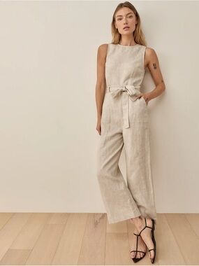 Reformation Naomi linen jumpsuit in oatmeal size 2 petite minimalist